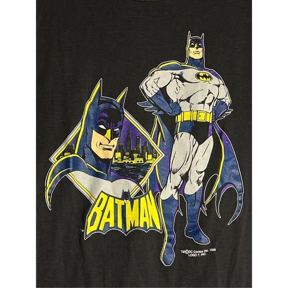 Vintage 80s DC Batman Bat Symbol Logo Comics Tee - Picture 2 of 5